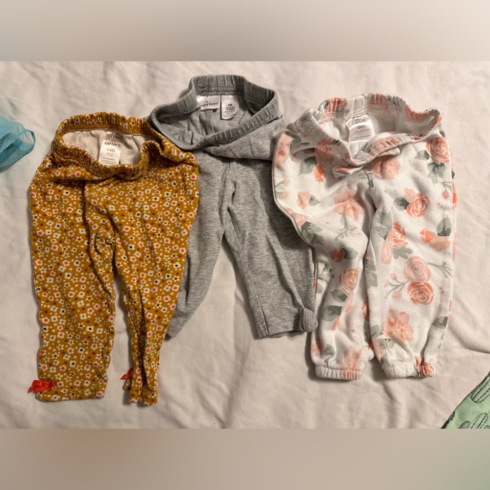 Baby Girl Pant Bundle Size 6 month - Picture 5 of 6